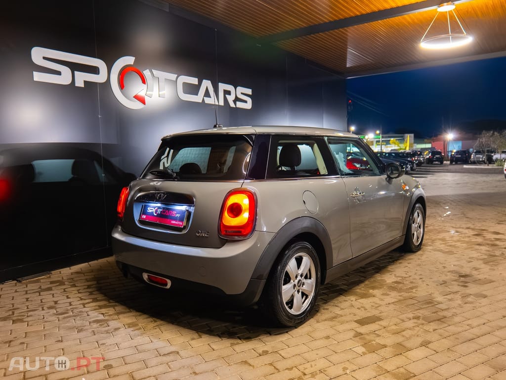 MINI Cooper One