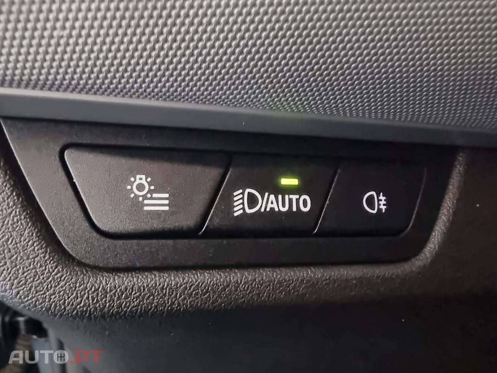 BMW 225 e xDrive