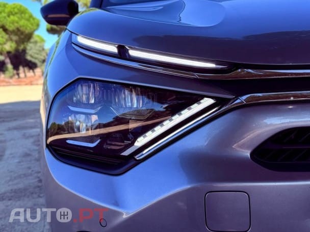 Citroen C4 1.2 PureTech Shine Pack EAT8