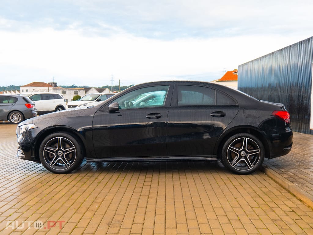 Mercedes-Benz A 250 e 8G-DCT AMG Line