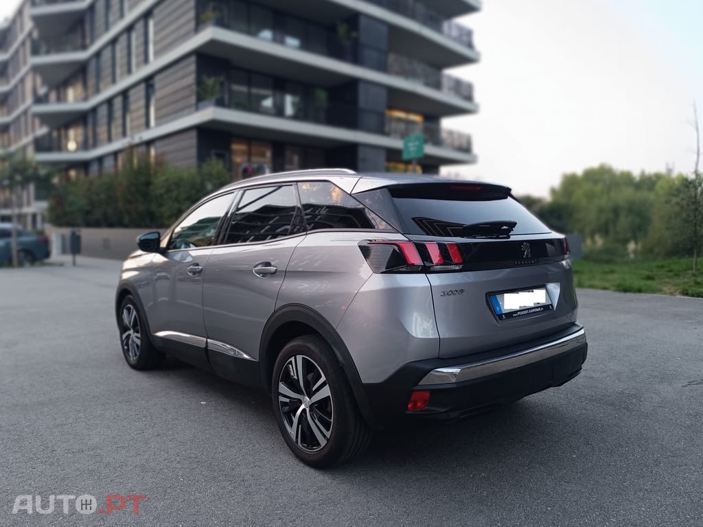 Peugeot 3008 1.5 BlueHDi Allure EAT8 - Nacional