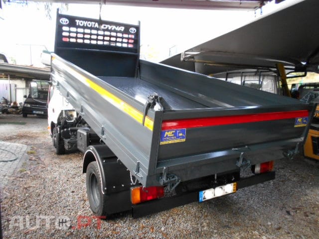 Toyota Dyna M35.33 3.0D-4D Báscula nova