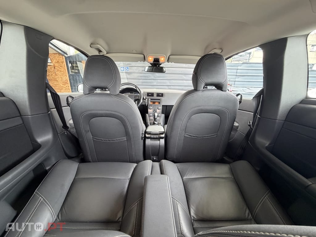 Volvo C30 1.6 D Drive 99g R-Design Start/Stop