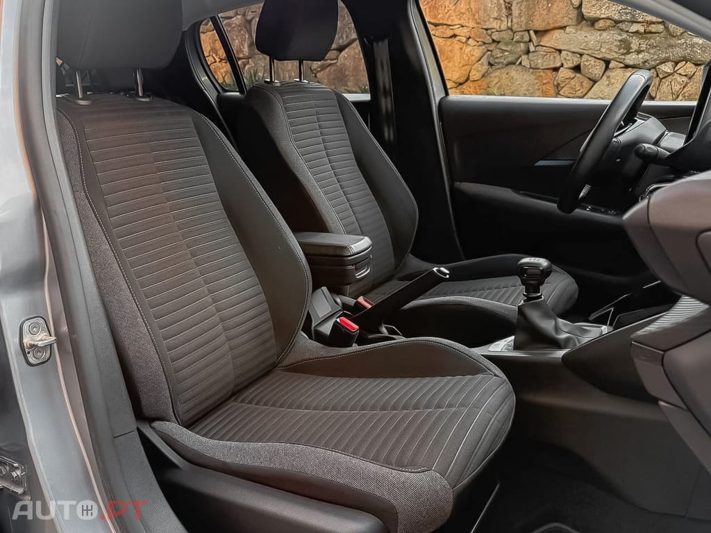Peugeot 208 PureTech 100 Style
