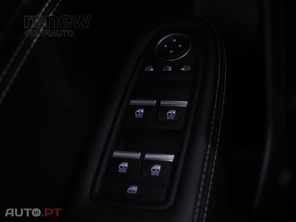 Renault Arkana 1.6 E-Tech Intens