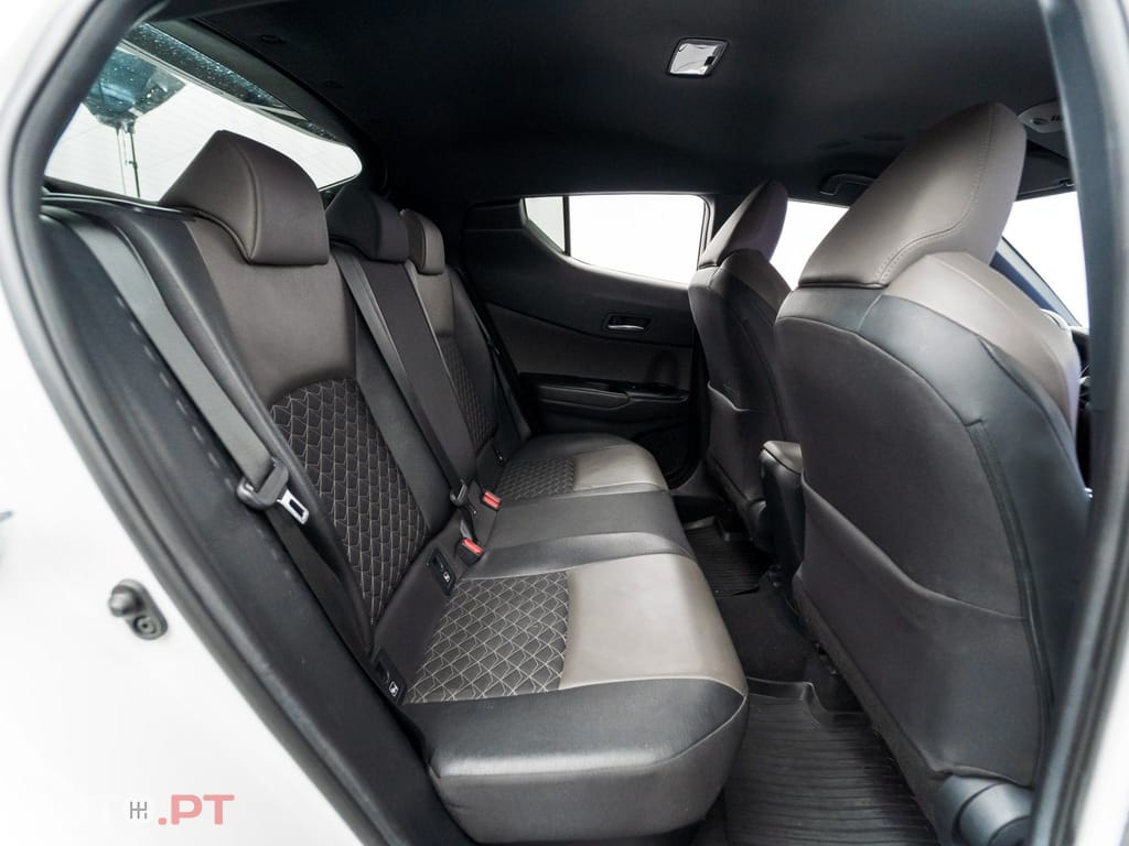 Toyota C-HR 1.8 Hybrid Exclusive