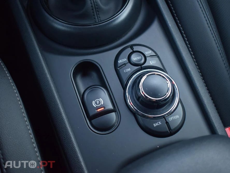 MINI Clubman Cooper D Premium Final Edition Auto