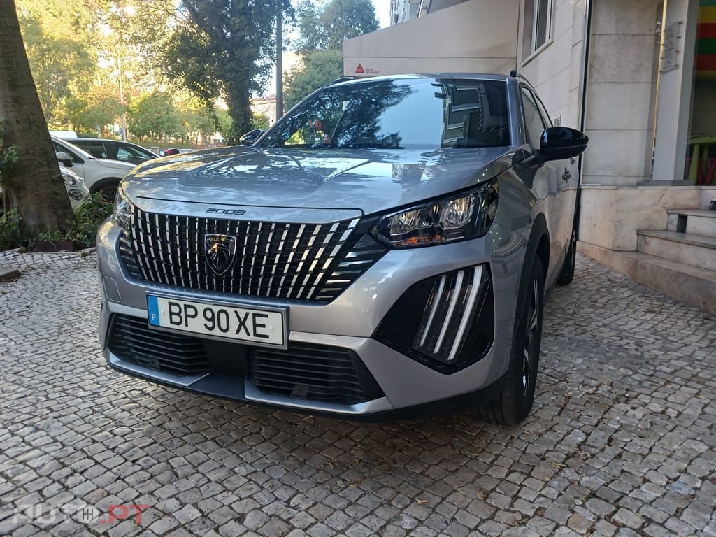 Peugeot 2008 1.2 Hybrid Allure e-DCS6