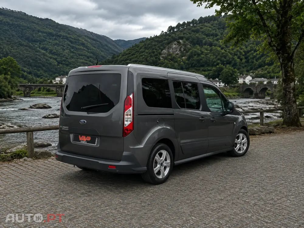 Ford Tourneo 1.5 TDCi 240 L2 Ambiente