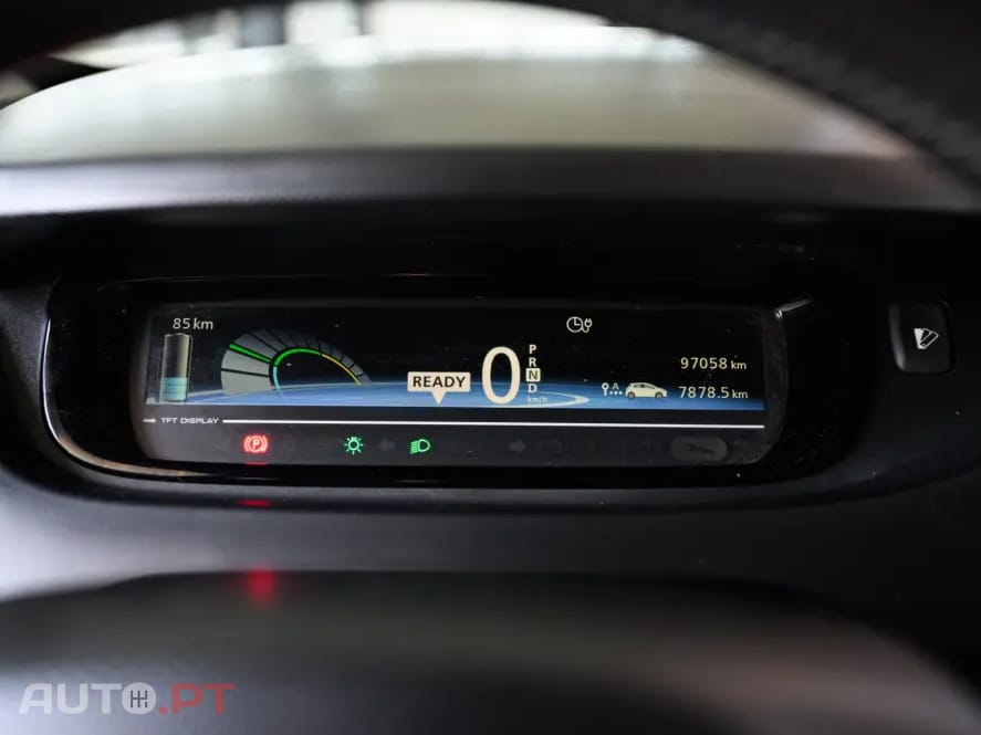 Renault Zoe c/ Bateria) Intens 40