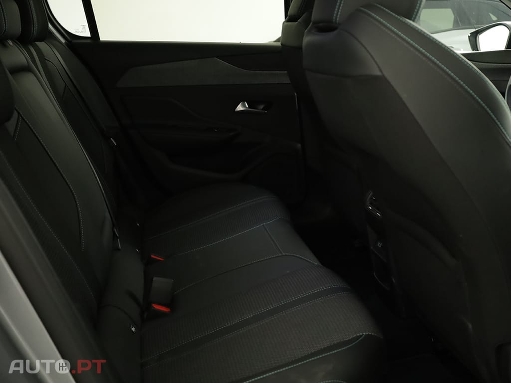 Peugeot 308 308 1.2 PureTech Allure EAT8