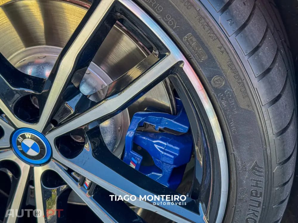 BMW 330 e Pack Desportivo M Auto