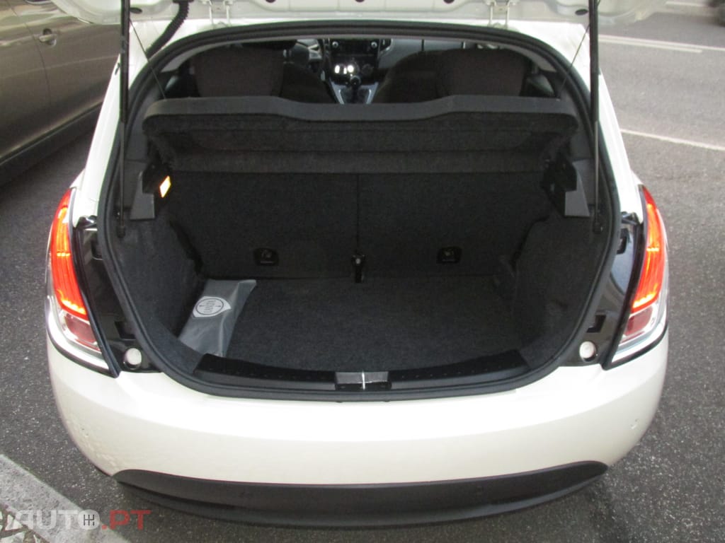 Lancia Ypsilon 1.2 S&S Platinum