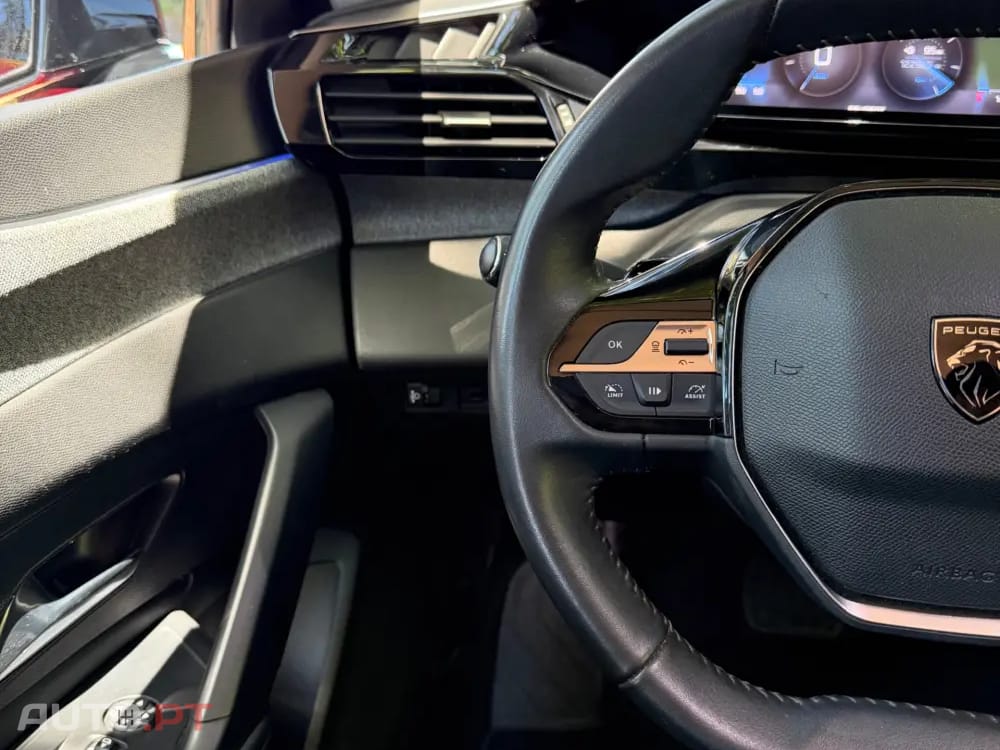 Peugeot 308 SW 1.2 PureTech Allure Pack EAT8