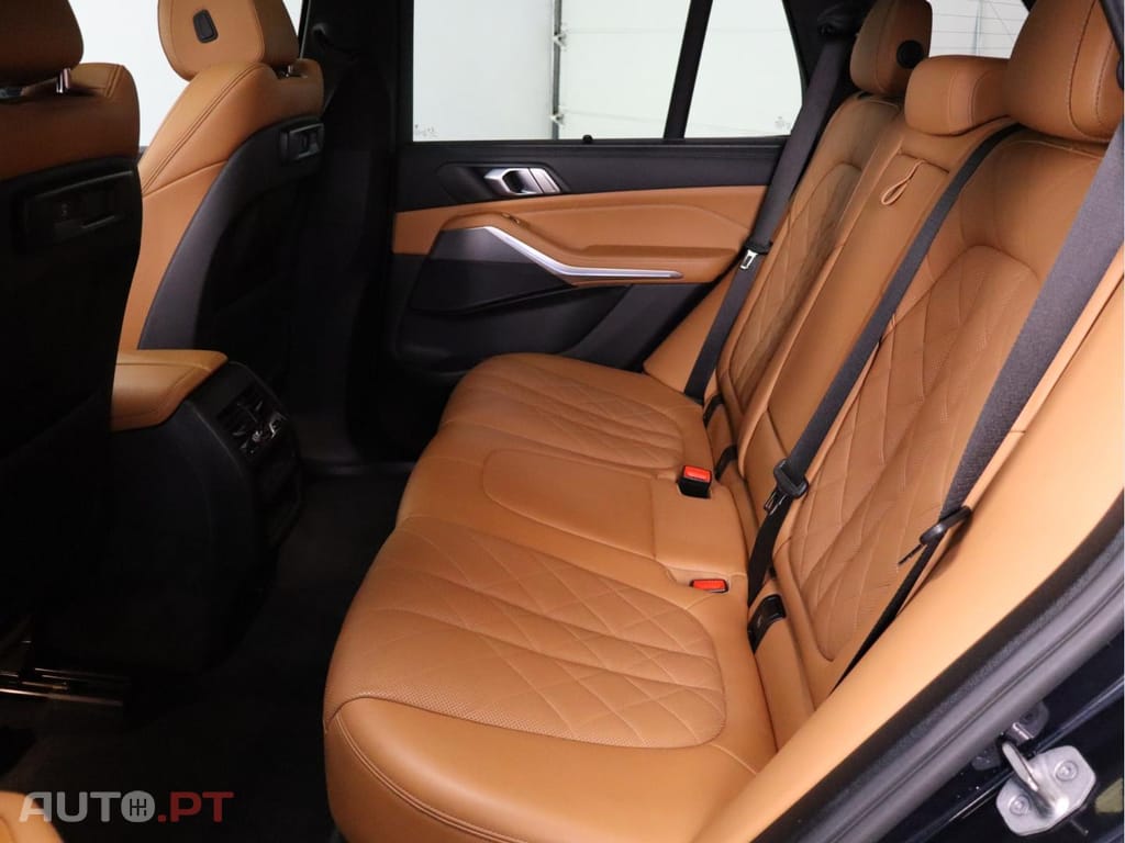 BMW X5  45 e xDrive Pack M