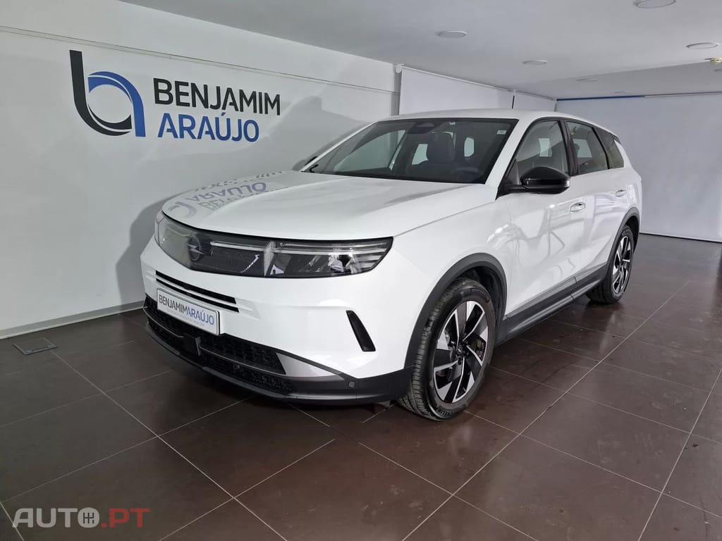 Opel Grandland 1.2 Hybrid Edition eDCT