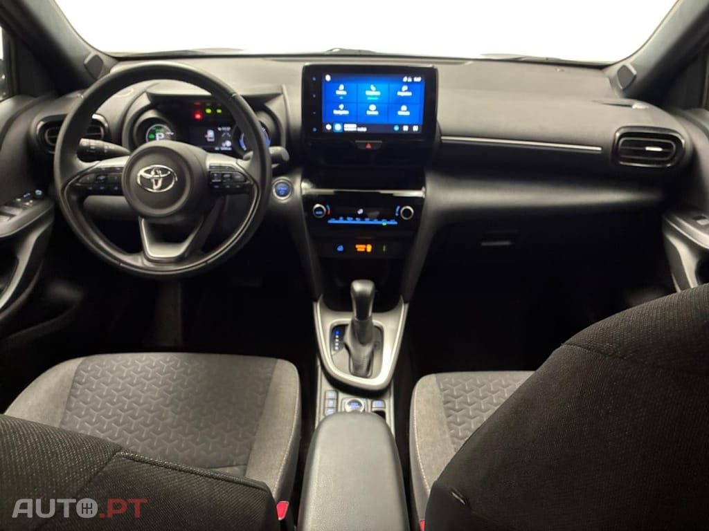 Toyota Yaris Cross 1.5 HDF Premier Edition