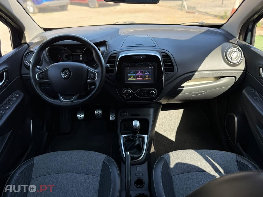 Renault Captur ENERGY TCe 120 Elysee