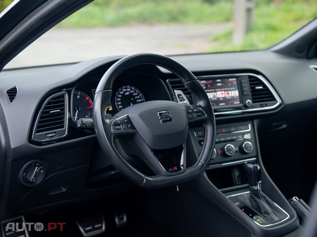 Seat Leon SC 2.0 TSI S&S DSG Cupra 290