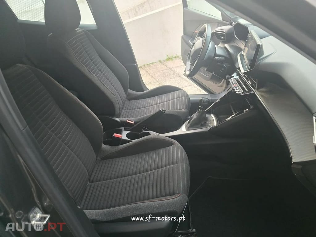 Peugeot 2008 PureTech 100 Stop&Start Active