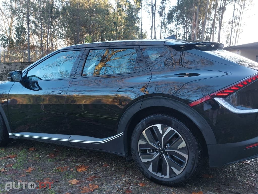 Kia EV6 77.4 kWh Earth