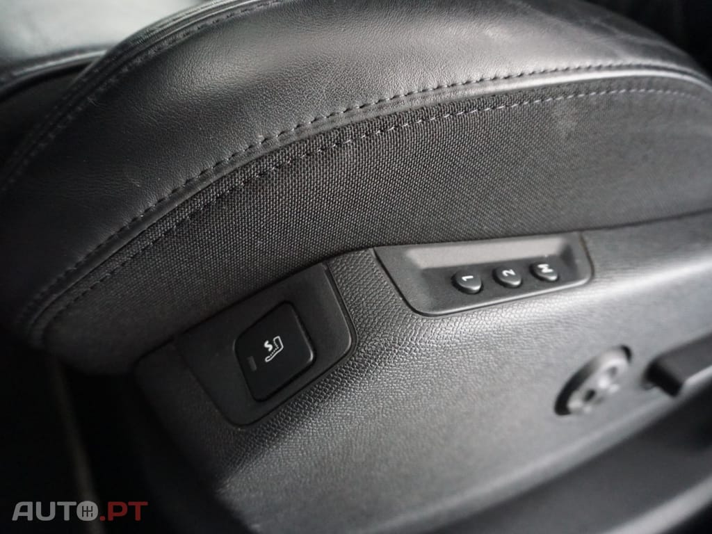 Peugeot 3008 1.5 BlueHDi GT Line EAT8