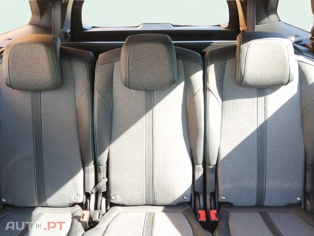 Peugeot 5008 1.2 PureTech Allure Pack EAT8