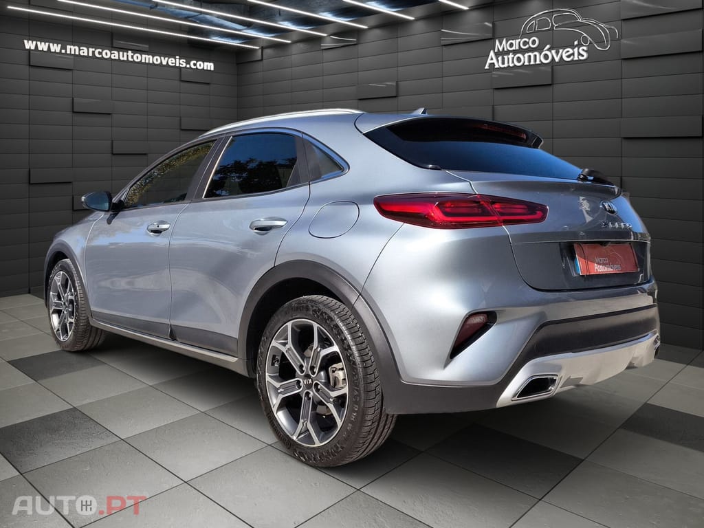 Kia Xceed 1.6 CRDi MHEV Tech
