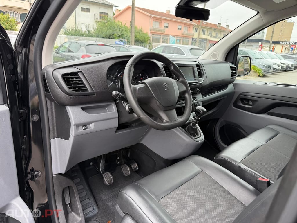 Peugeot Expert 2.0 BlueHDi L3H1 Premium Long