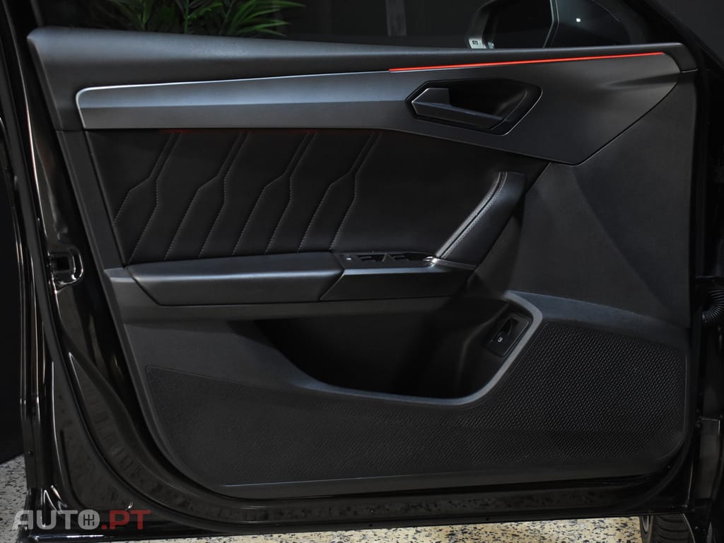 Cupra Leon 1.4 e-Hybrid VZ DSG