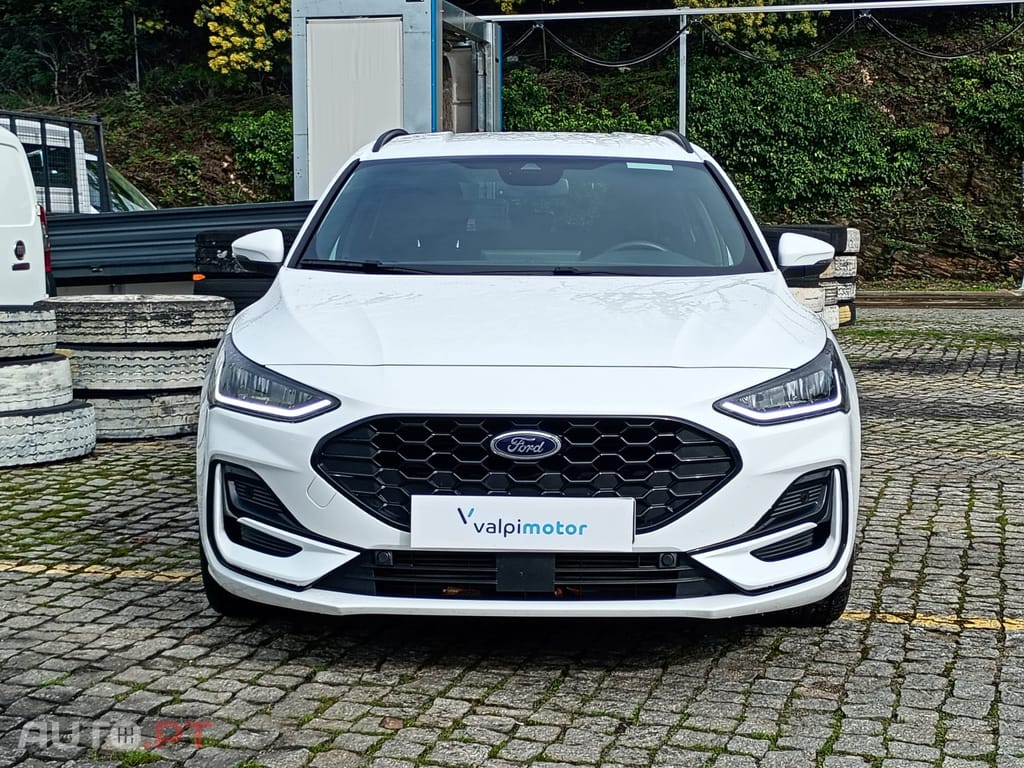 Ford Focus SW 1.0 EcoBoost MHEV ST-Line