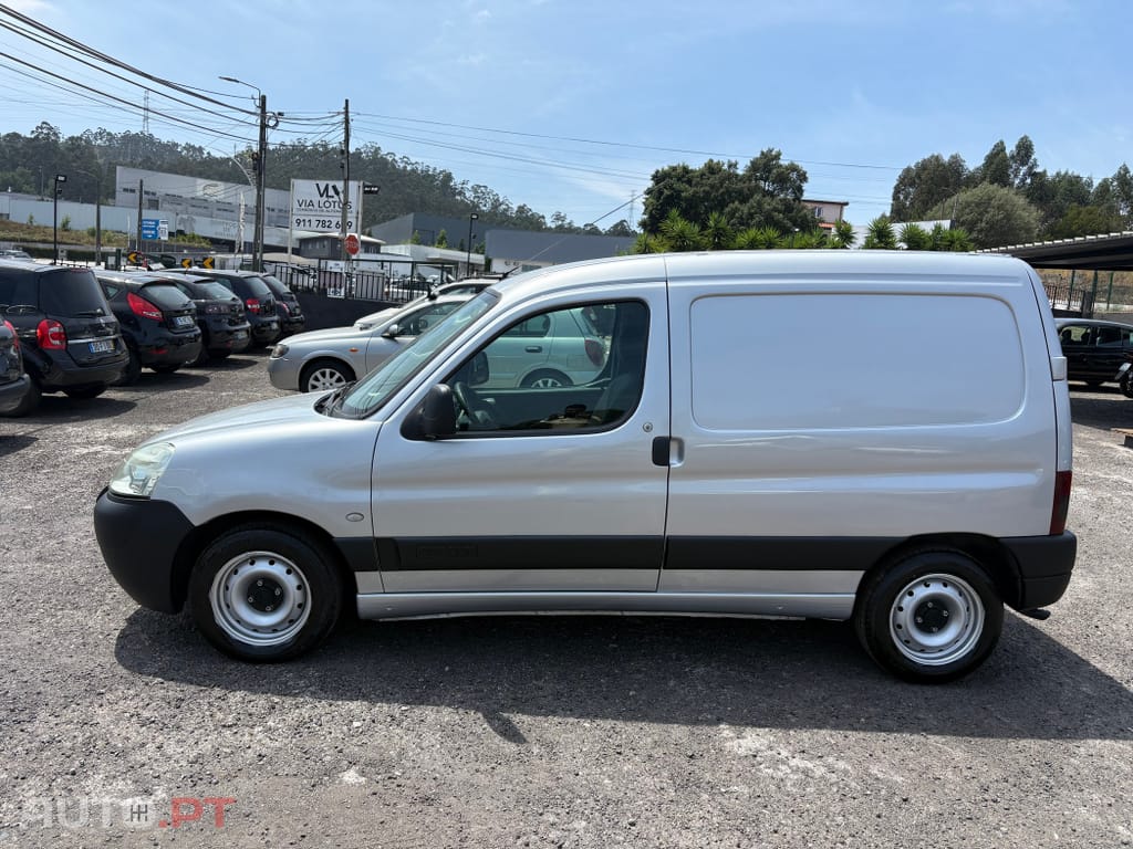 Citroen Berlingo 1.9 D 800 Plancher
