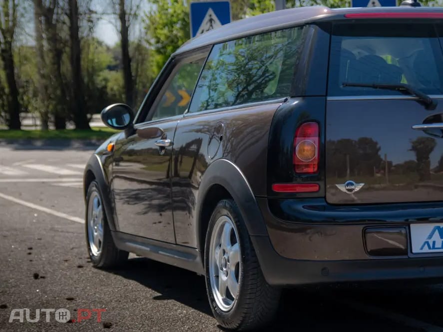 MINI Clubman Cooper D