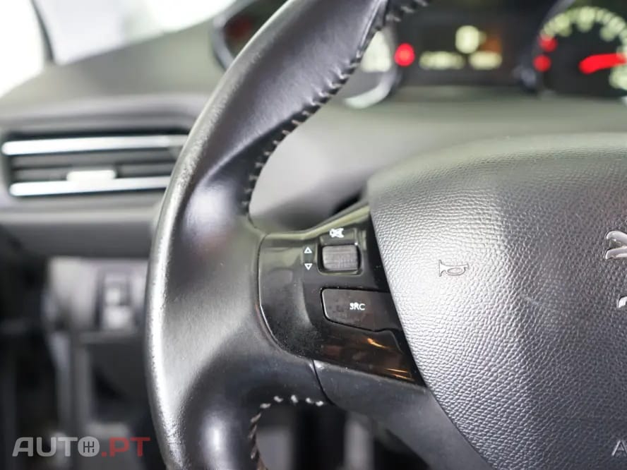 Peugeot 308 SW 1.6 BlueHDi Style