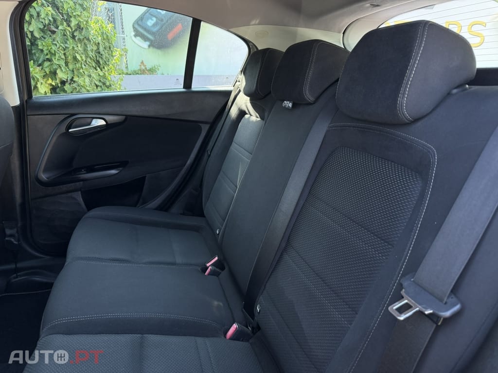 Fiat Tipo 1.3 M-Jet Lounge