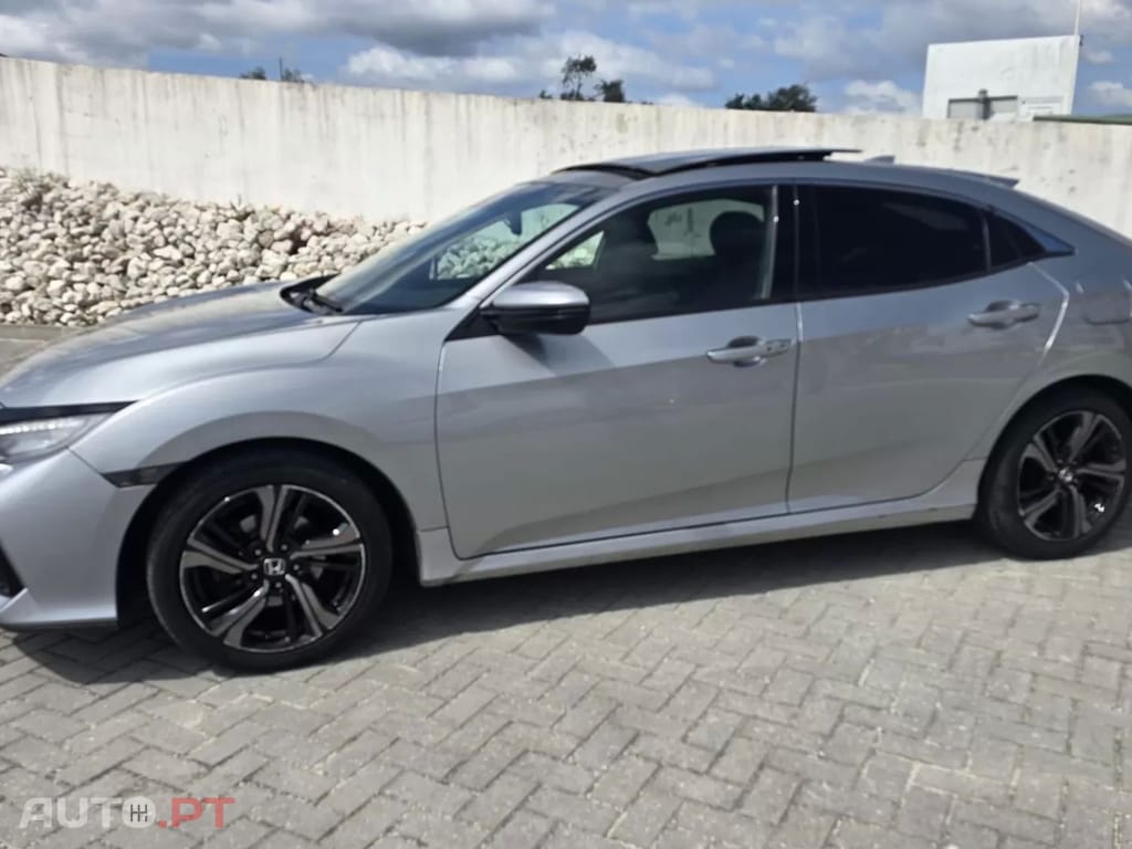 Honda Civic 1.0 i-VTEC Executive