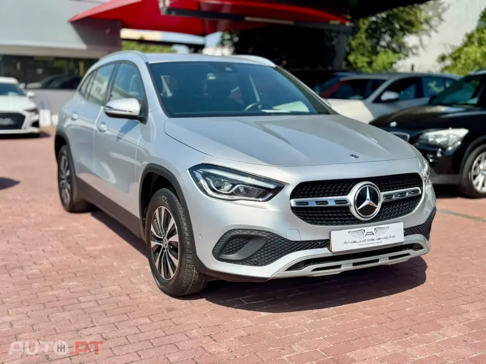 Mercedes-Benz GLA 200 d 4Matic 8G-DCT Special Edition