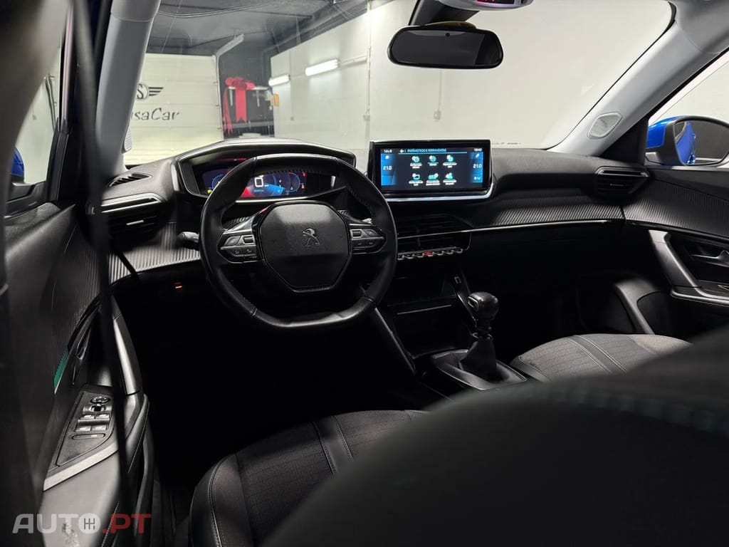 Peugeot 2008 PureTech 100 Stop&Start Allure Pack