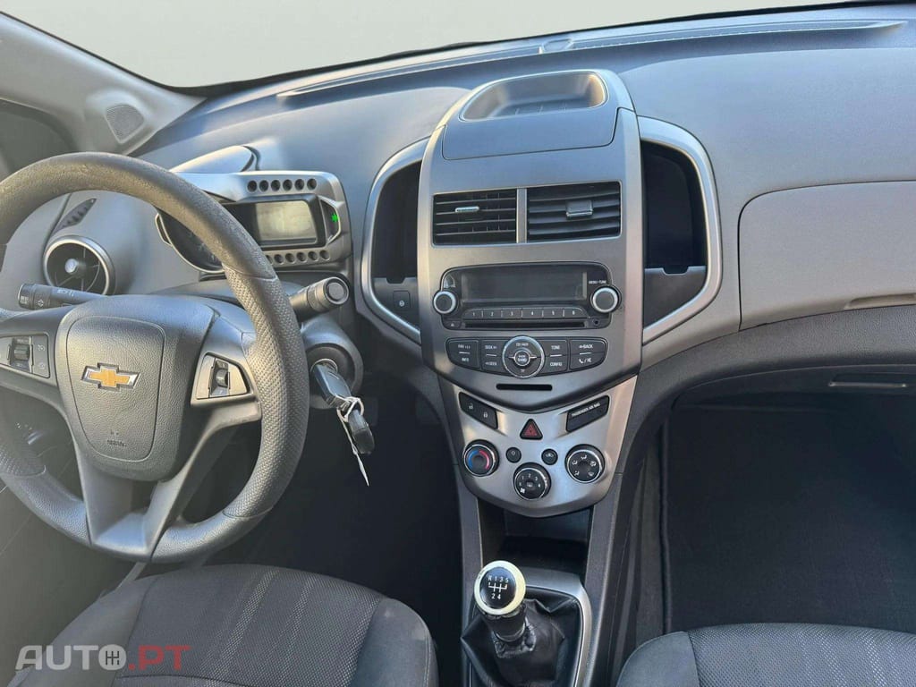 Chevrolet Aveo 1.2 LT Bi-Fuel