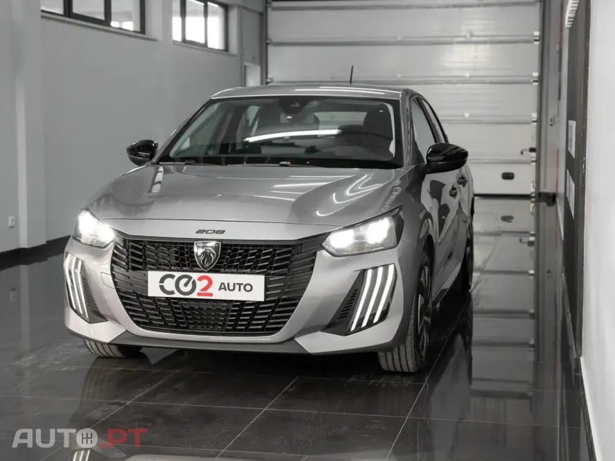 Peugeot E-208 50 kWh Active