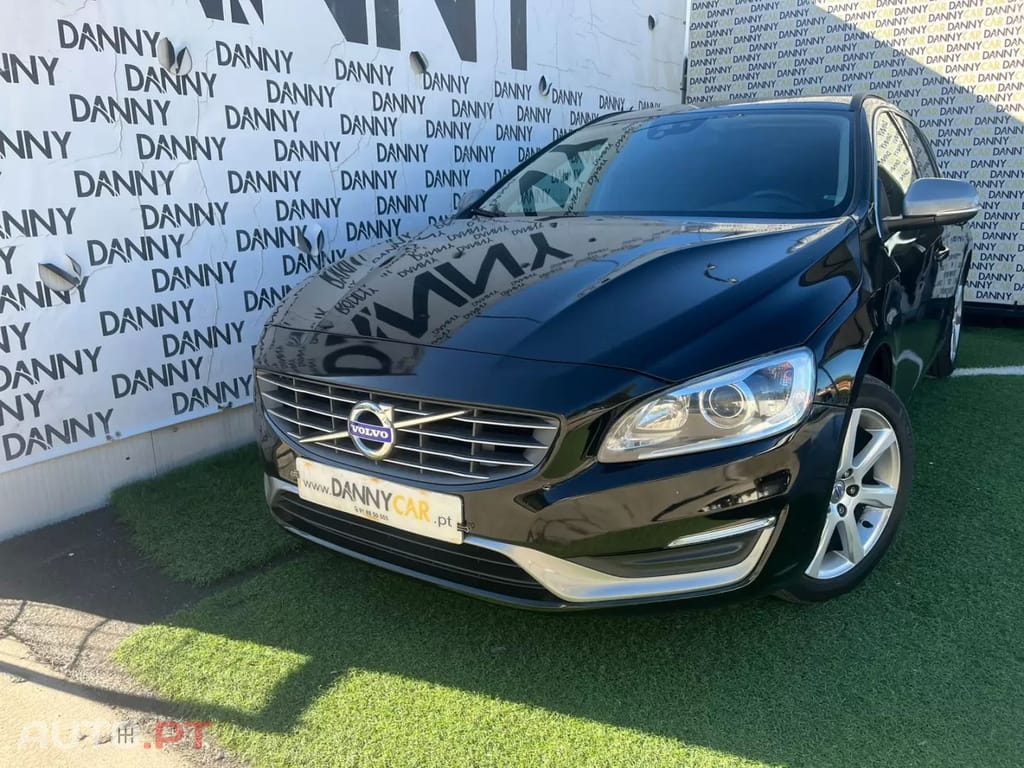 Volvo V60 2.0 D2 R-Design