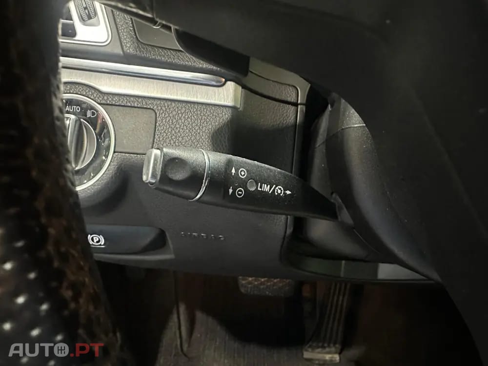 Mercedes-Benz E 250 d Auto