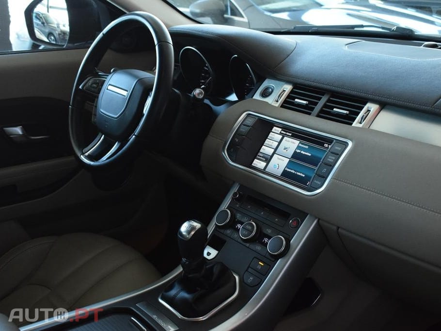 Land Rover Evoque 2.2 eD4 Dynamic