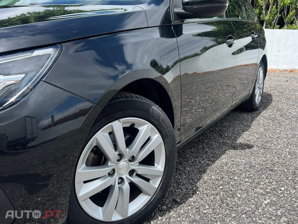 Peugeot 308 SW 1.5 BlueHDi Active EAT8