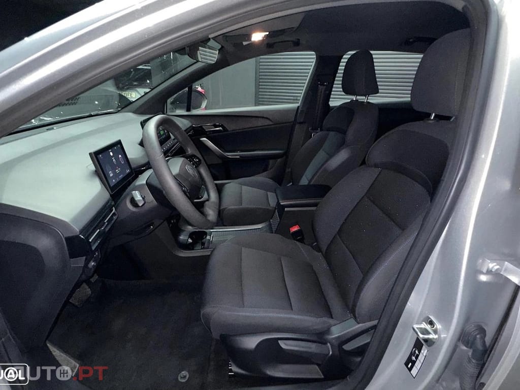 MG MG4 51 kWh Standard