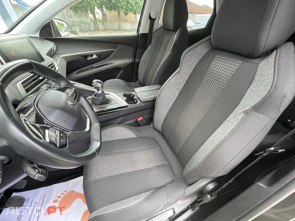 Peugeot 3008 1.5 BlueHDi Active Pack