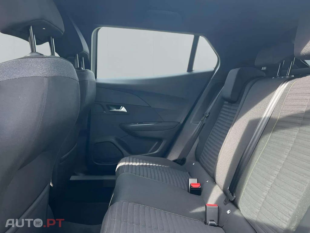 Peugeot 2008 1.2 PureTech 100 Active 5P