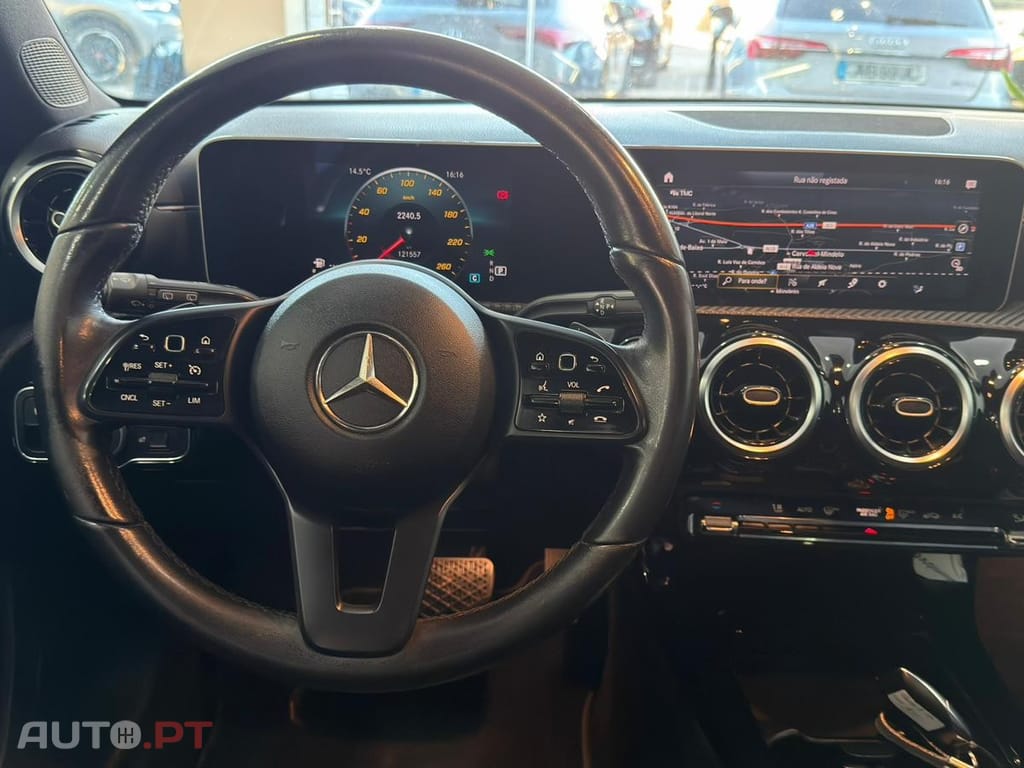 Mercedes-Benz A 180 d AMG Line Aut.