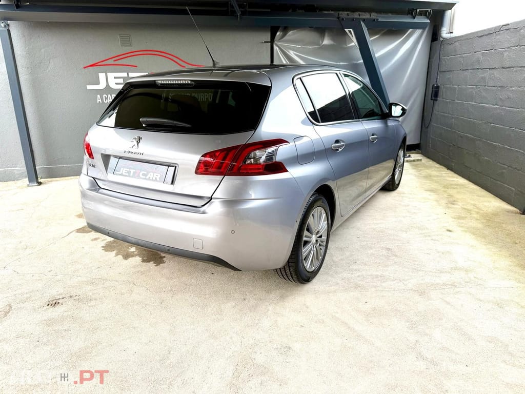 Peugeot 308 1.2 PureTech Allure