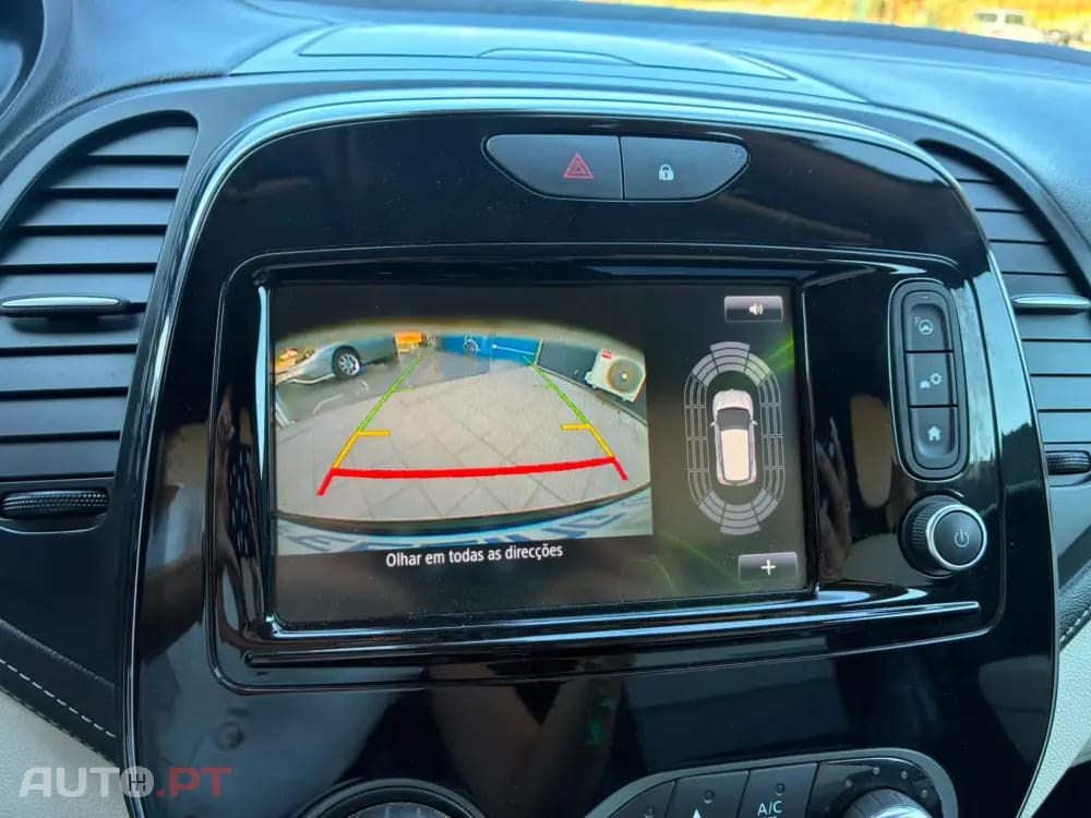 Renault Captur 1.2 TCe Initiale Paris EDC